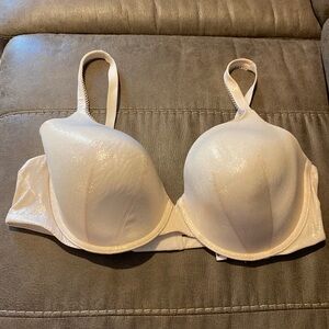 Body by Victoria lined perfect coverage bra
